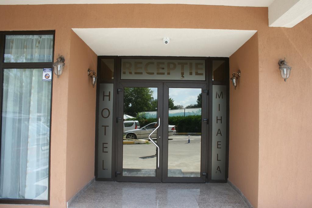 Hotel Mihaela Мамая Екстер'єр фото