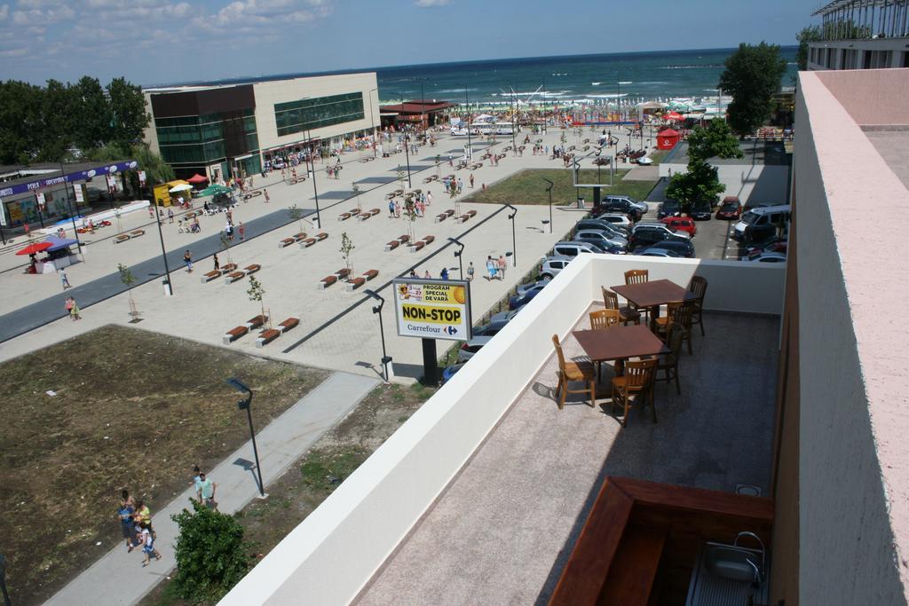 Hotel Mihaela Мамая Екстер'єр фото
