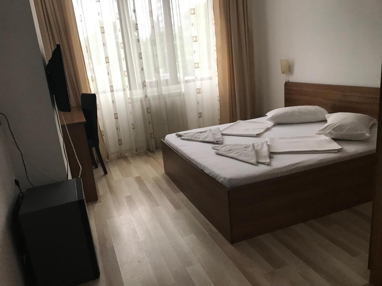 Hotel Mihaela Мамая Екстер'єр фото