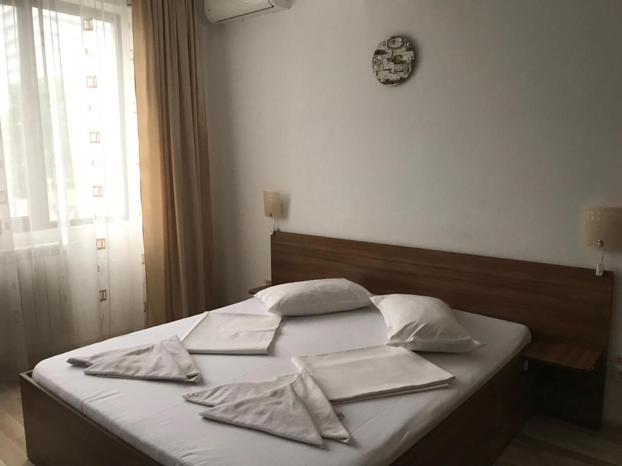 Hotel Mihaela Мамая Екстер'єр фото